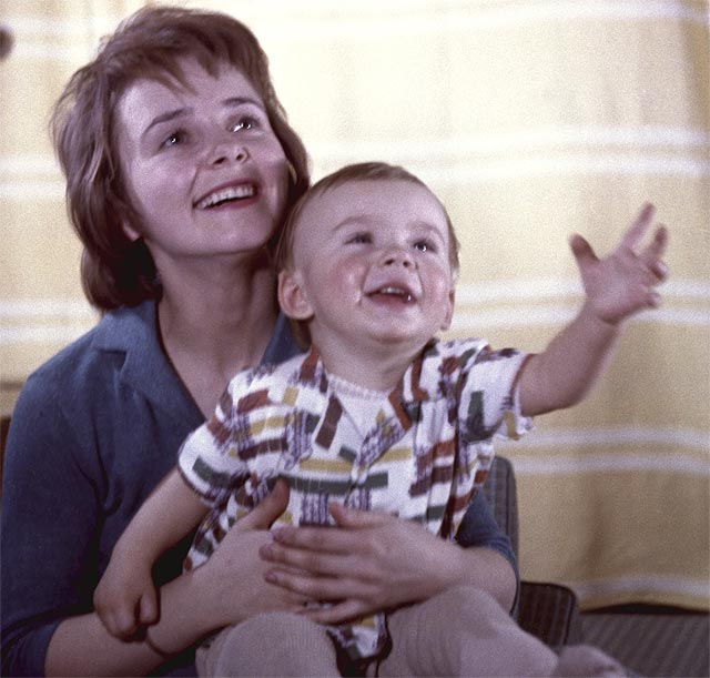 Людмила Крылова с сыном