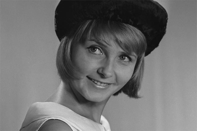 Людмила Крылова в 1966 году