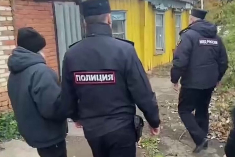    Следователи провели детальный осмотр места происшествия СУ СК РФ по Оренбургской области