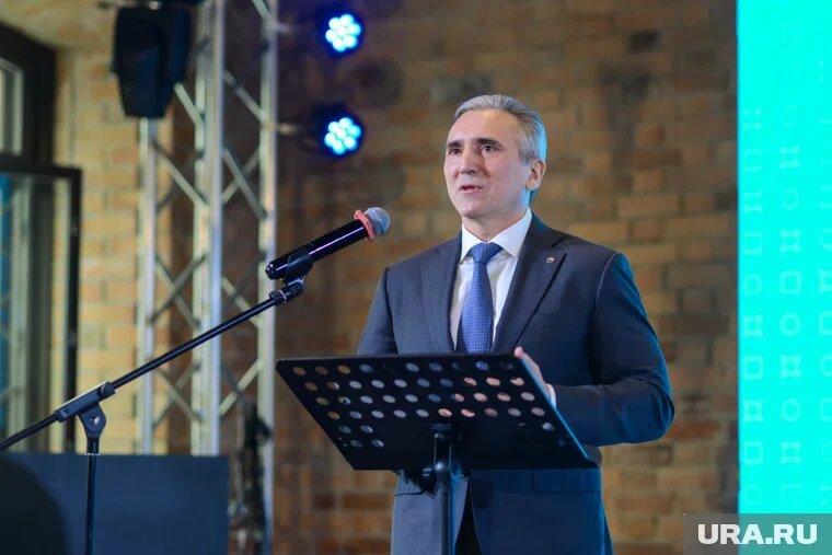 Тюменцы задали более тысячи вопросов главе Тюменской области в соцсетях. Фото: Марат Губайдуллин © URA.RU