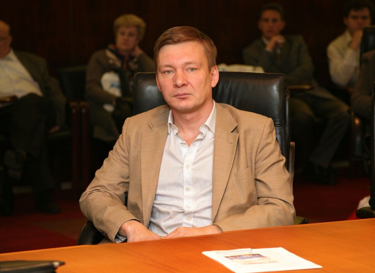 Вот он, этот зловредный теоретик