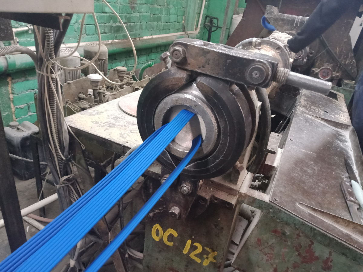 Экструзия резиновой смеси