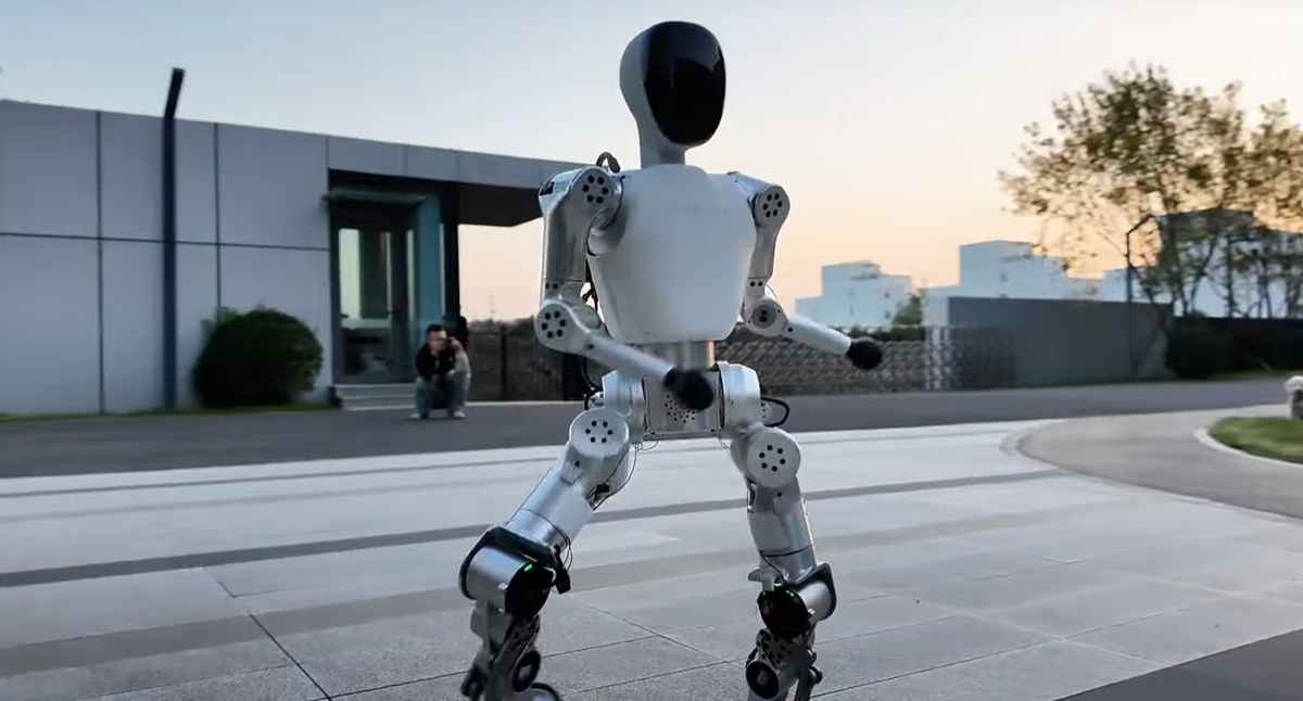 Кадр из видео  📷
