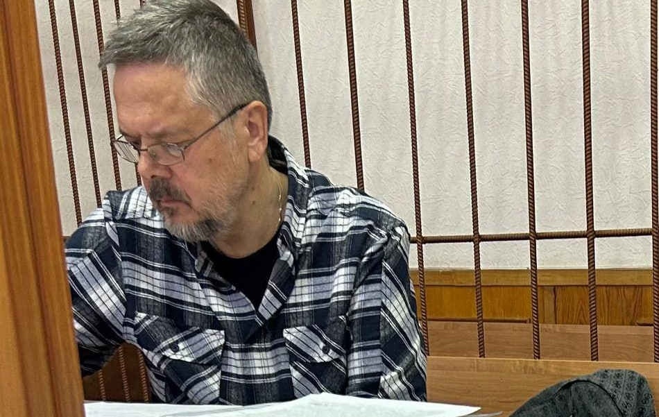    Верх-Исетский районный суд