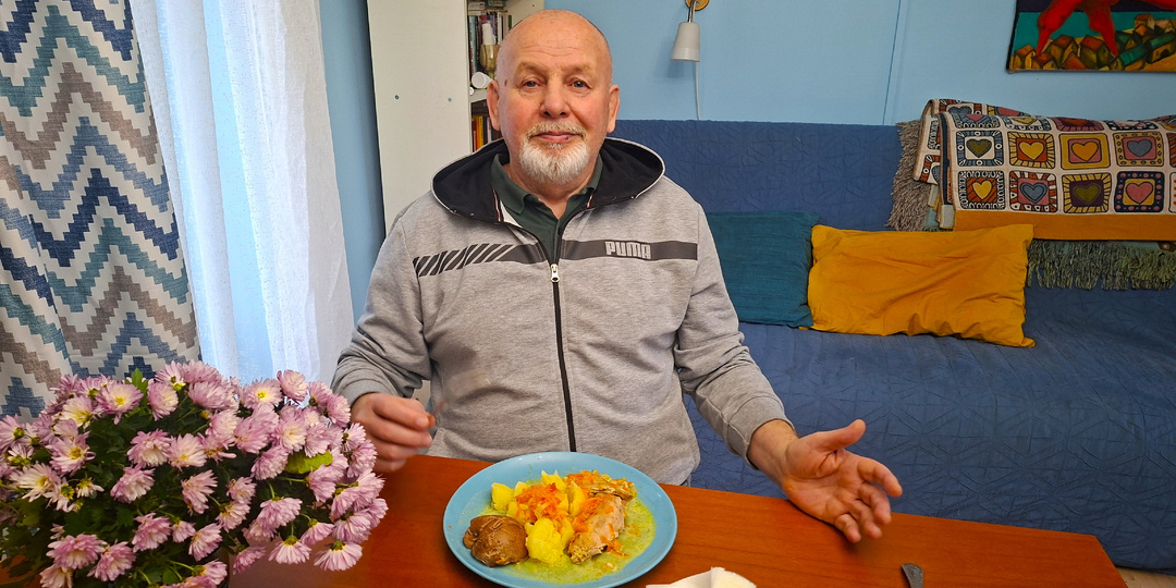 Кролик в сметане