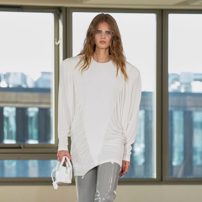 Недели высокой моды от Нью-Йорка до Парижа: осень / зима 2025/2026