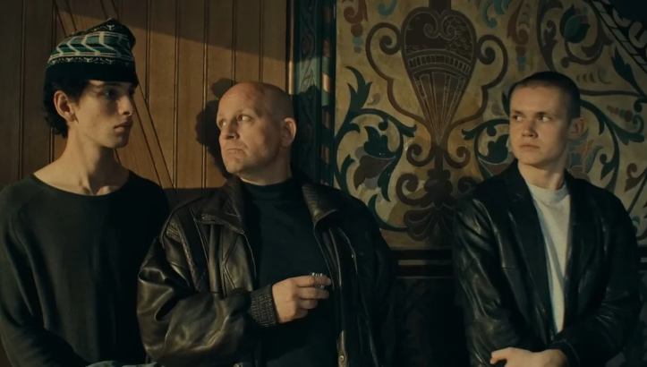 Фрагмент из сериала "Путешествие на солнце и обратно"