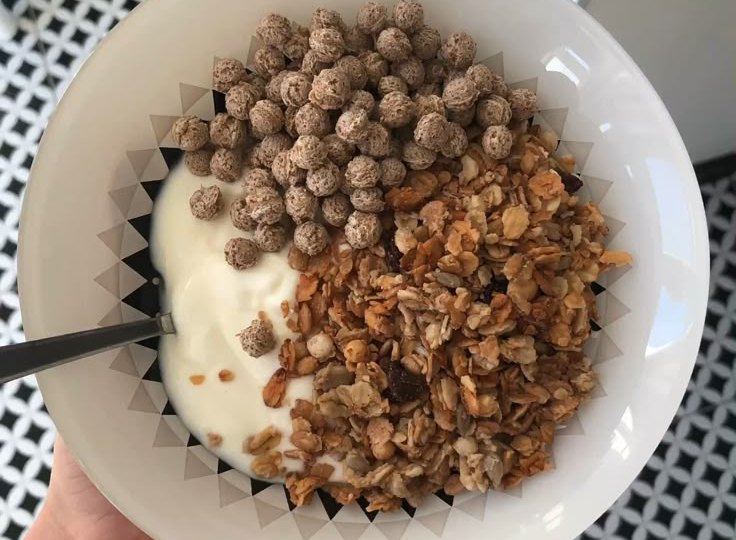 7 дней — и ни следа от запоров: просто поменяла утренние привычки