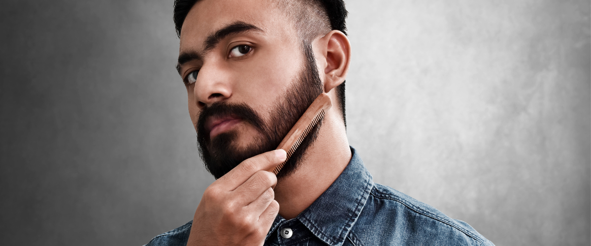 Расчёсываем бороду в нужном месте и в нужное время