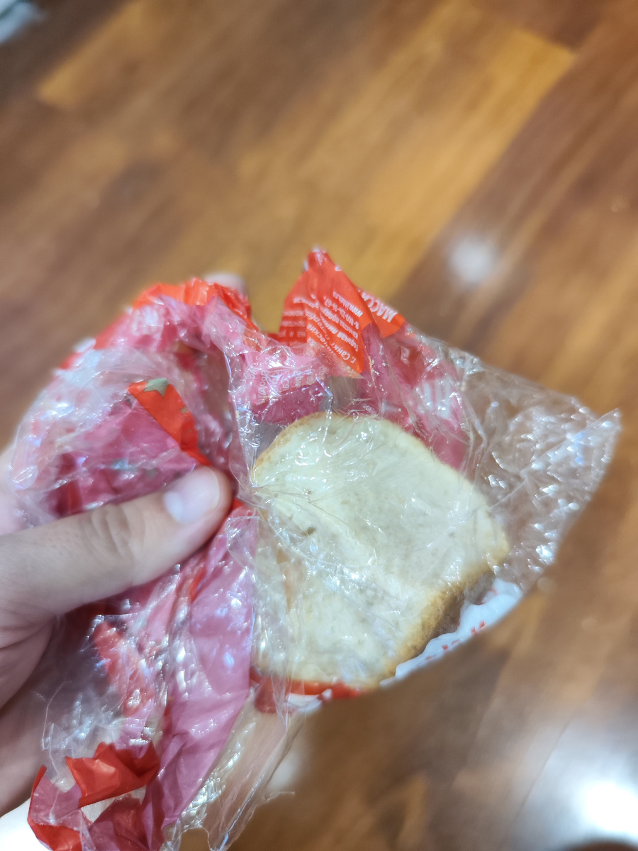 Кусок батона