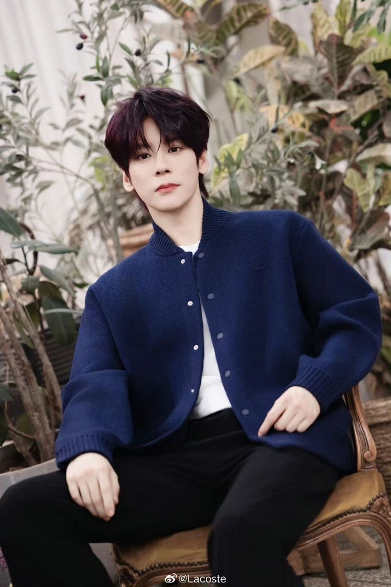 Вэй Чжэмин для Lacoste...