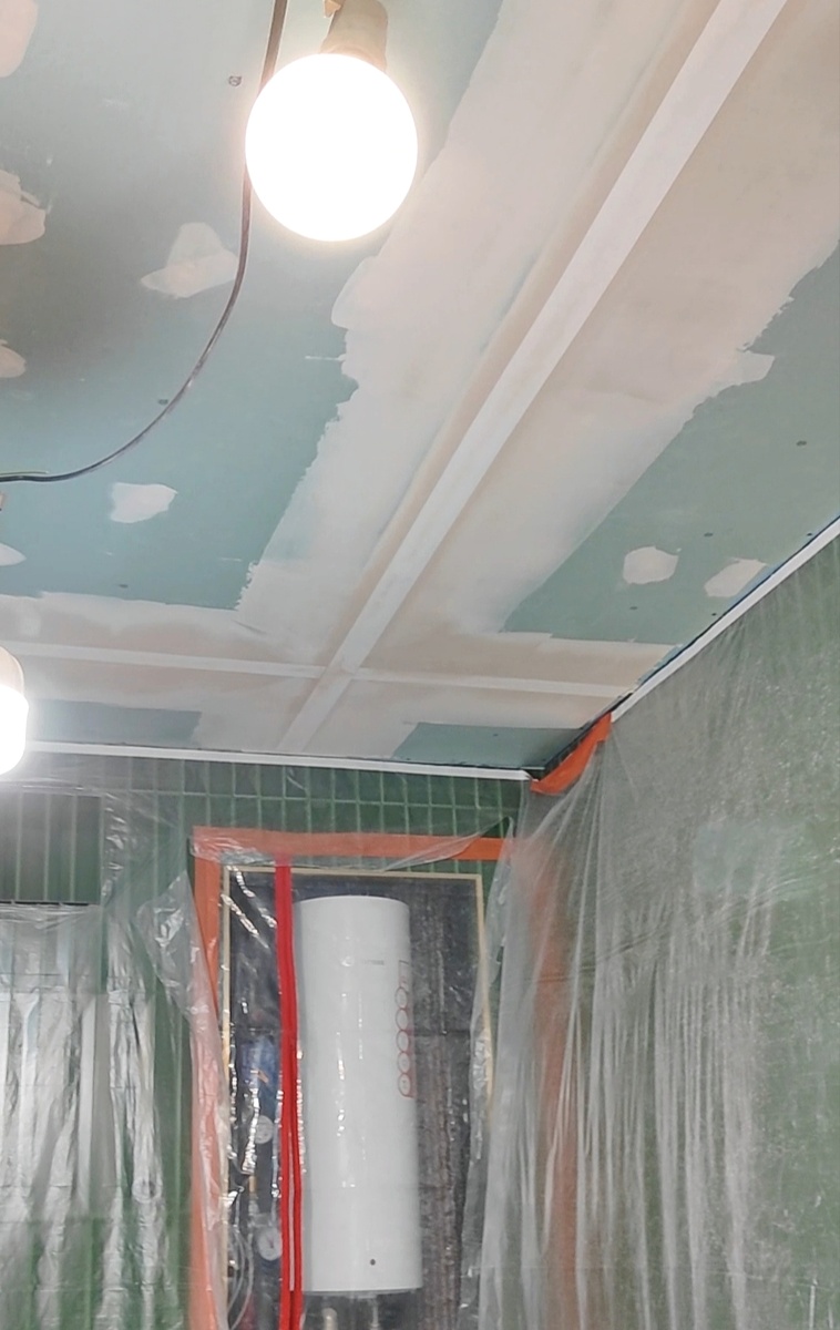 После выравнивания краев бумаги Из личного архива