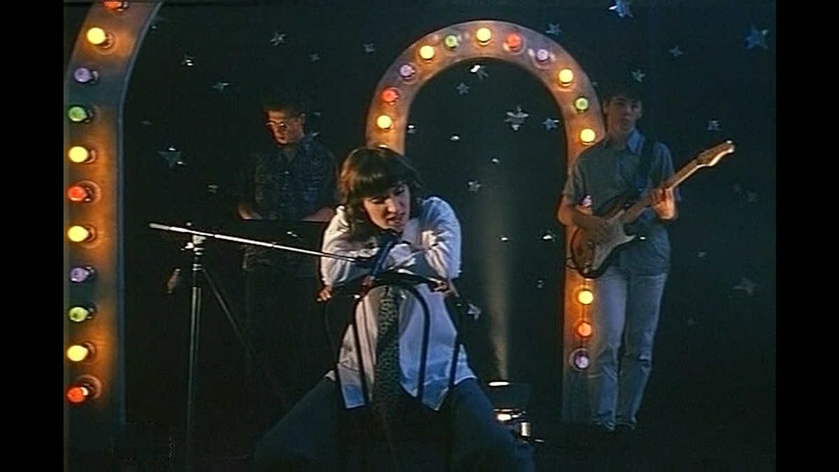 Кадр из фильма Ландыш серебристый (2000)