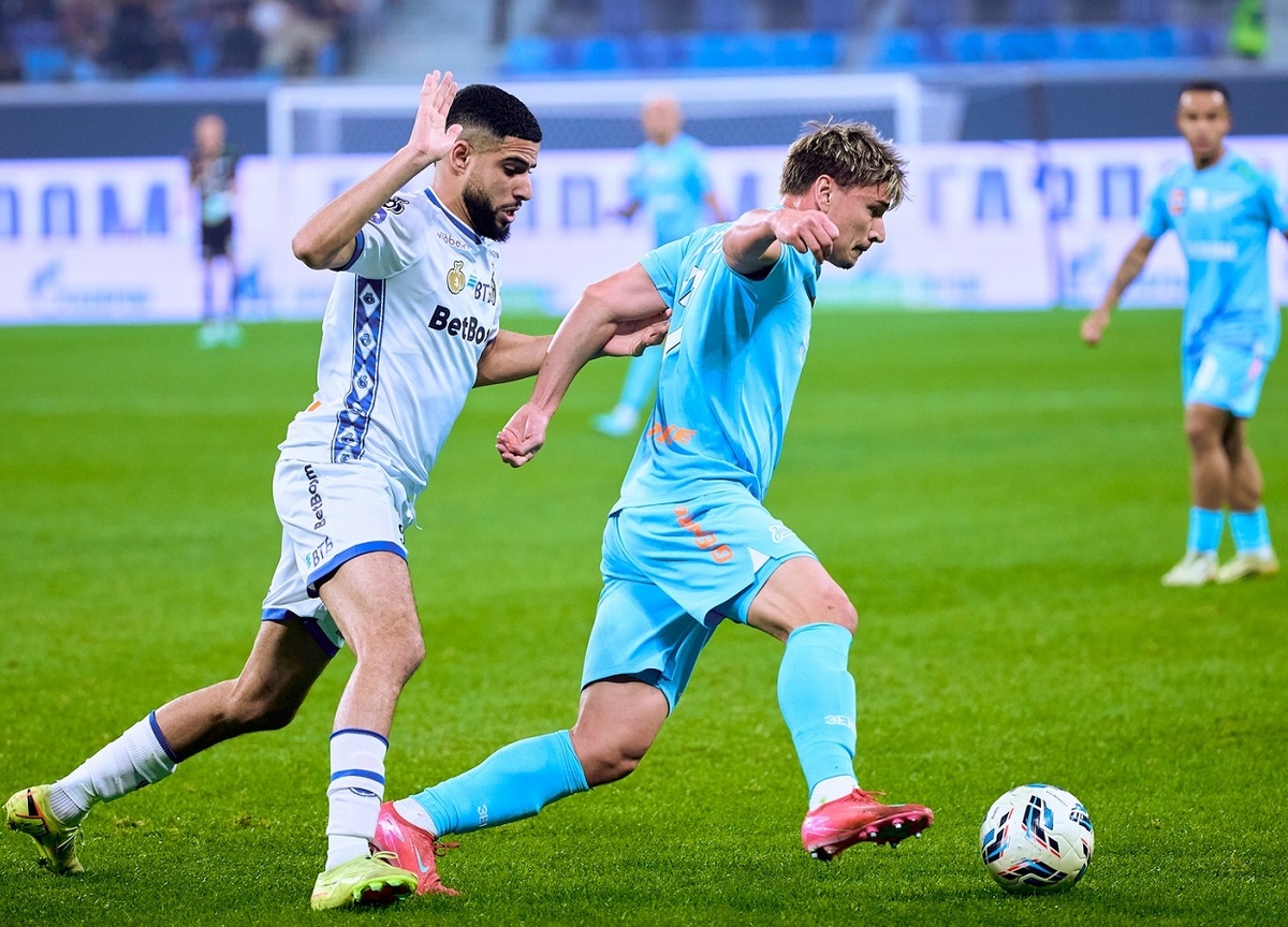     Андрей Мостовой в матче с «Динамо». Фото: ФК «Зенит»