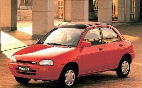 Mazda 121 (седан)