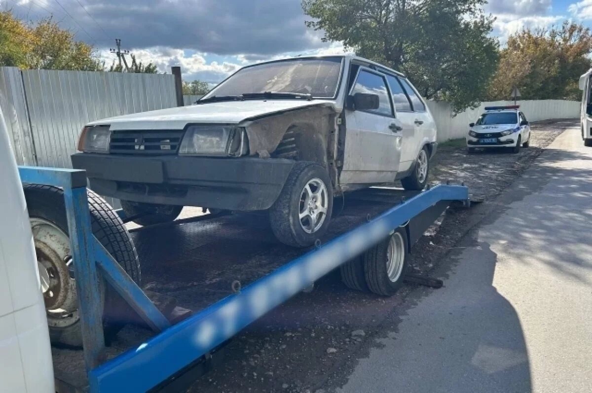    В Бахчисарае полицейские задержали пьяного подростка за рулем легковушки