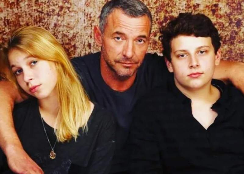 Максим с дочерью и сыном