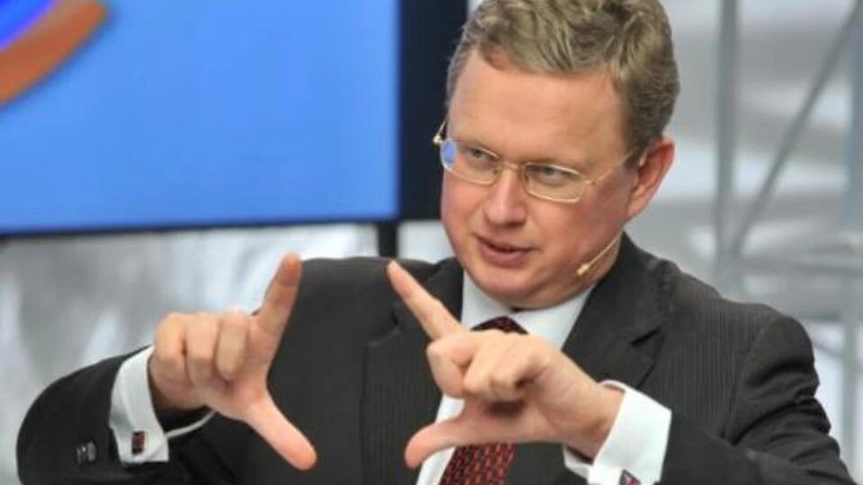 Михаил Делягин не оставил камня на камне от политики правительства: «Это не оздоровление экономики — это её разрушение под видом модернизаци