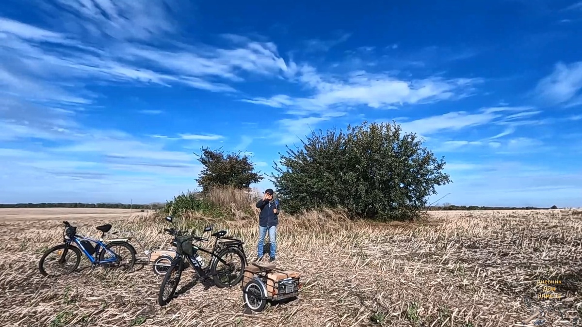 Всем привет. Мы опять приехали к загадочному кургану что бы завершить начатое дело.