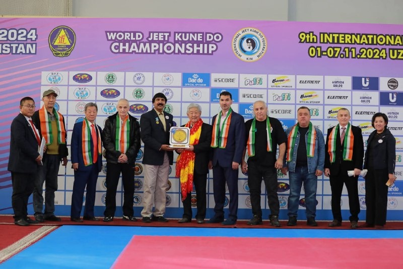В Узбекистане основателем и президентом Международной и Узбекистанской федерации Джит Кун До является Михаил Павлович Ким