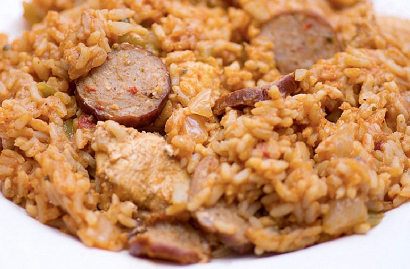 Джимбалайя: как сделать ароматный рис с мясом и колбасой для домашнего ужина