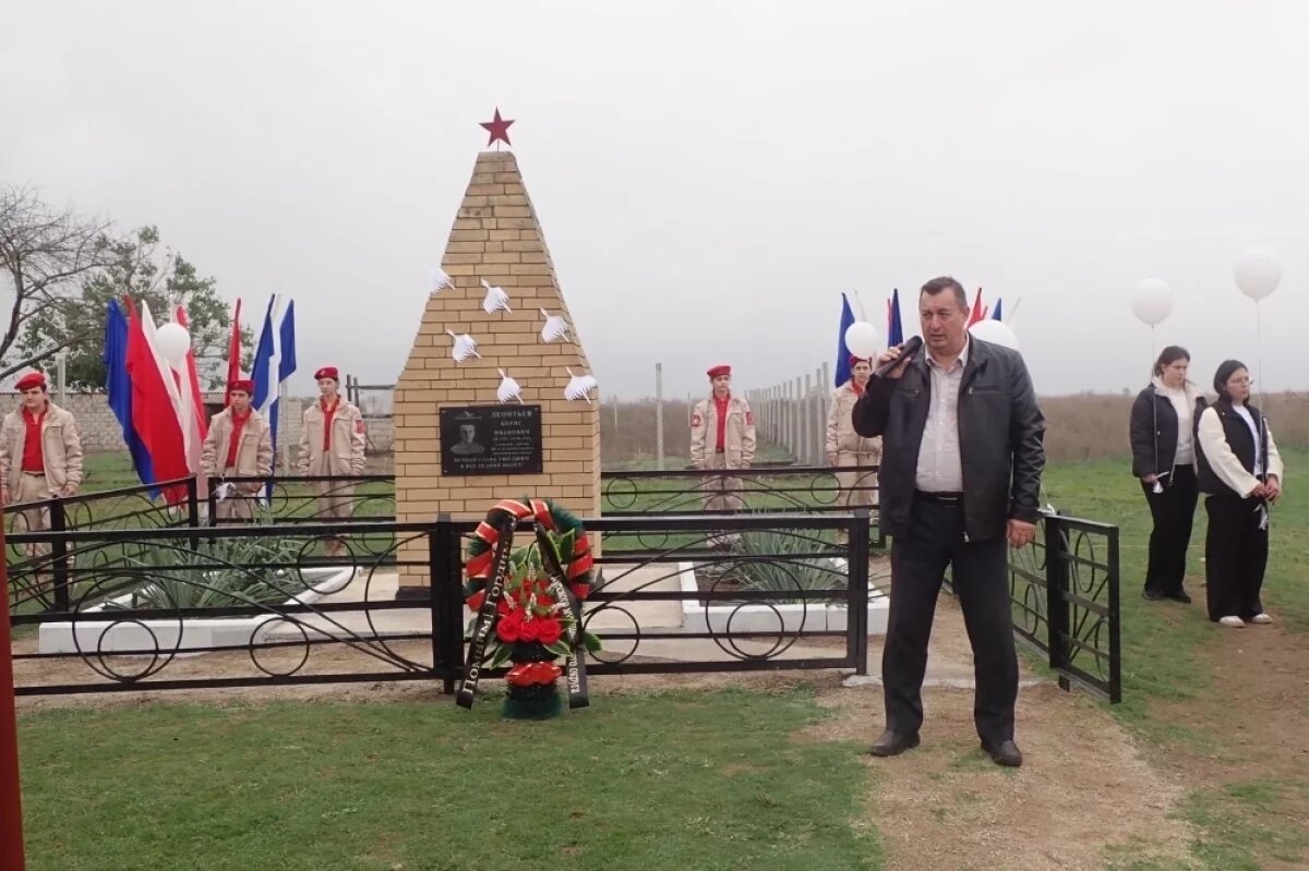    Лётчика Бориса Леонтьева увековечили на Ставрополье.