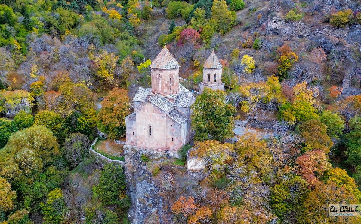 Монастырь Сапара. Фото: Kaki Karchkhadze