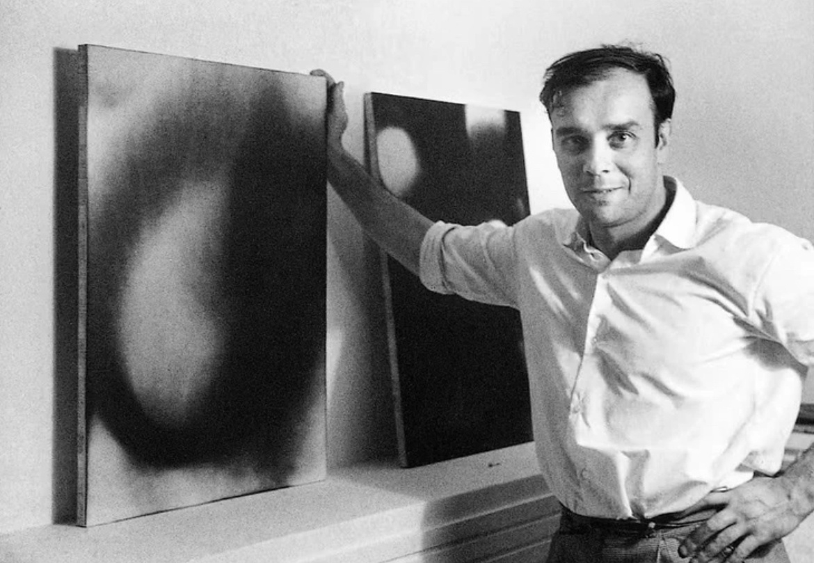 Французский художник Ив Кляйн. Фото: Walker Art Center