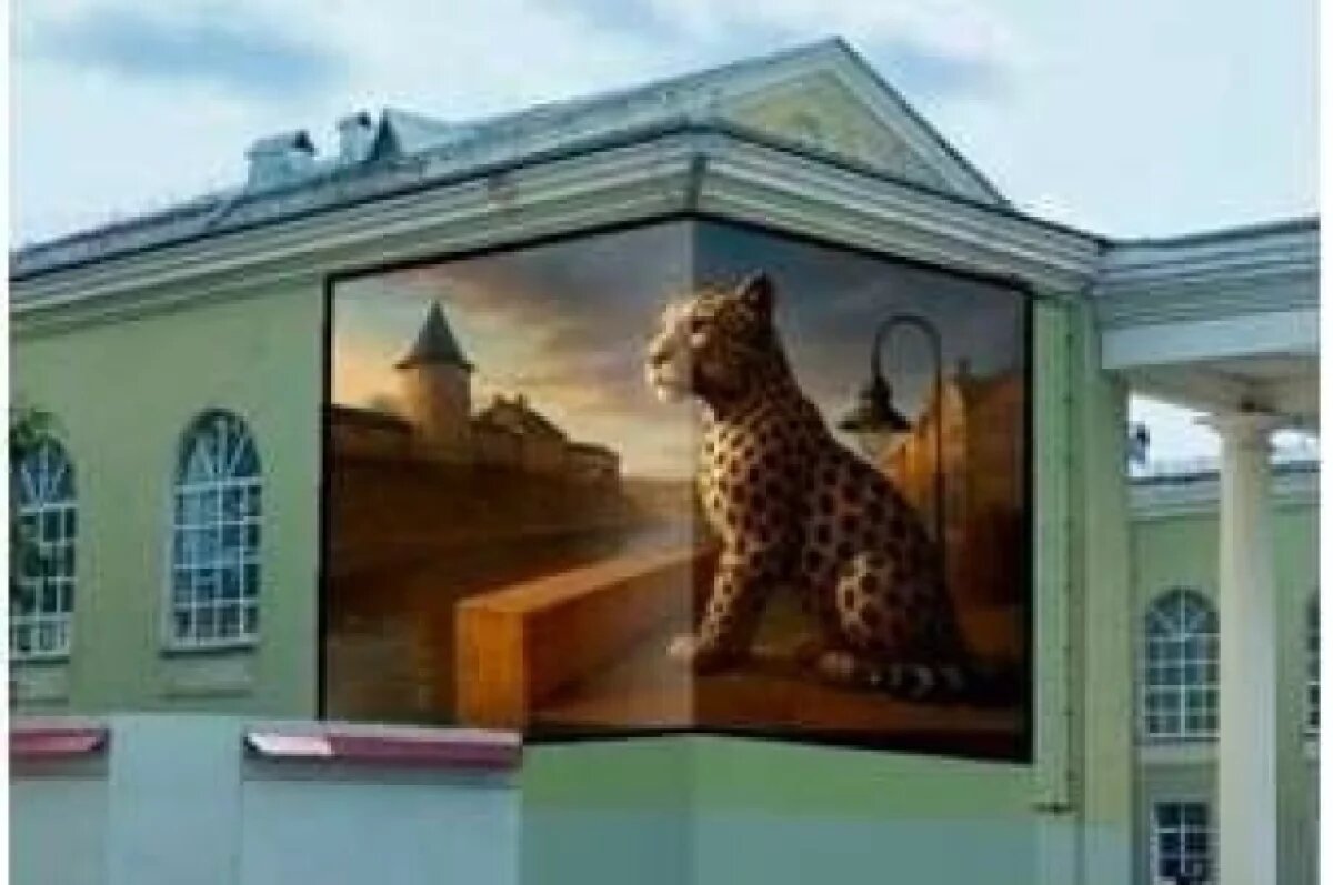    На здании ГКЦ Пскова установят огромный угловой светодиодный экран