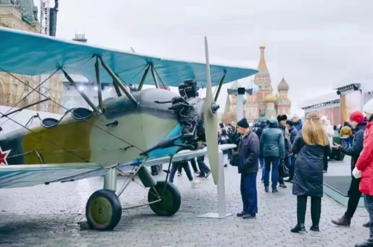    Собянин: в Москве откроется выставка в честь годовщины парада 1941 года