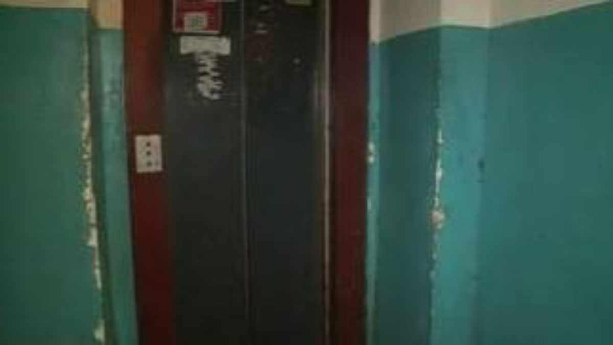    В Курске завершается установка новых лифтов