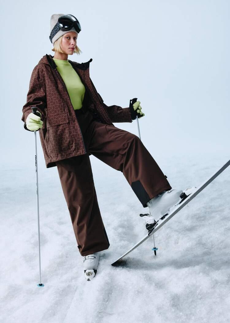    Sela, Села, Sela зимняя одежда, Села зимняя одежда, Sela новая коллекция, Села новая коллекция, Sela горнолыжная коллекция, Села горнолыжная коллекция, Selа теплые штаны, Села теплые штаны, Sela пуховики, Села пуховики