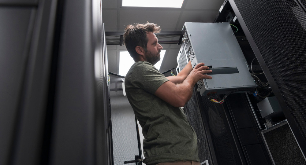 Учёные назвали самый неэффективный способ охлаждения в дата-центрах