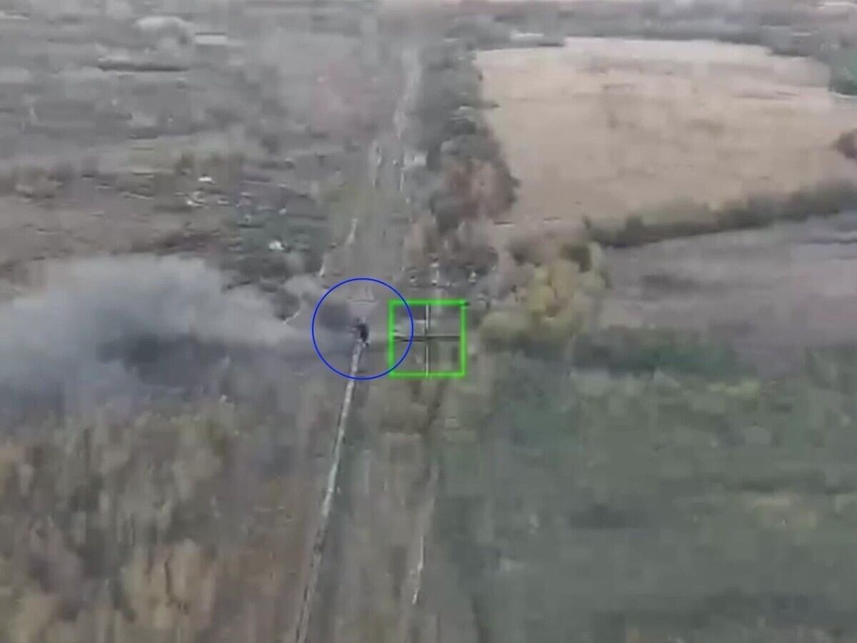    Поражение грузового состава ВСУ "Геранью-2"© Министерство обороны РФ