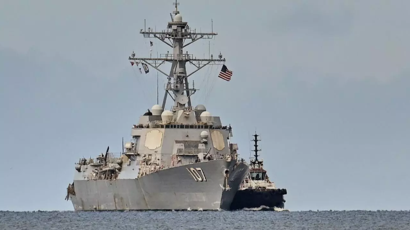26 октября 2025 года эсминец USS Gravely прибыл в Тринидад и Тобаго. 