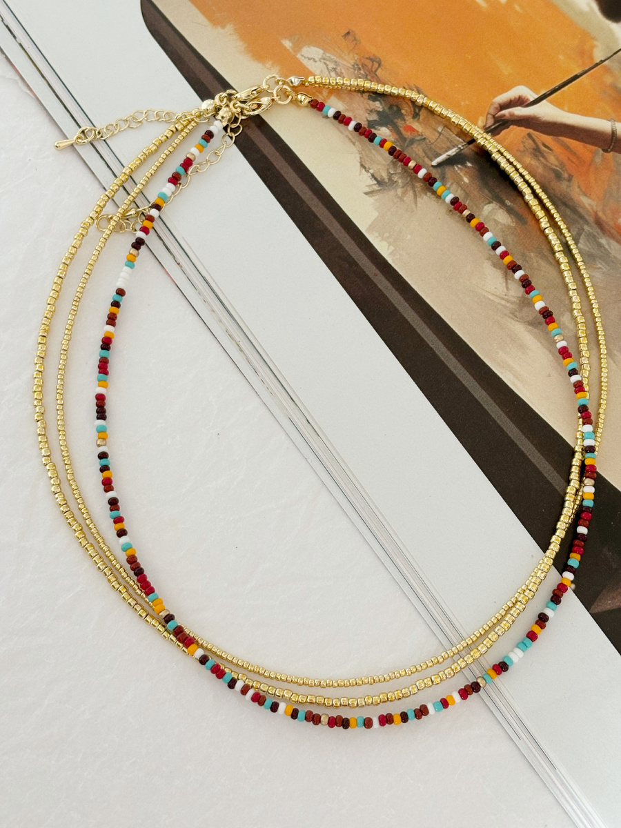 Комплект из двух чокеров, которые созданы, чтобы дополнять друг друга.