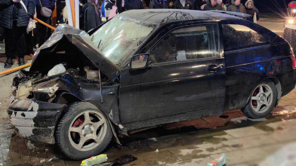     Водитель "Лады" сбил трех девочек у магазина в Ревде, две из них погибли t.me/Госавтоинспекция Свердловской области