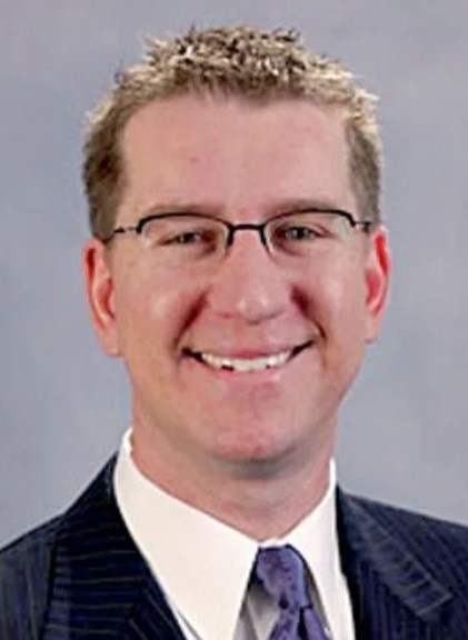 Джастин Крюгер (англ. Justin Kruger) — американский социальный психолог, профессор бизнес-школы Нью-Йоркского университета