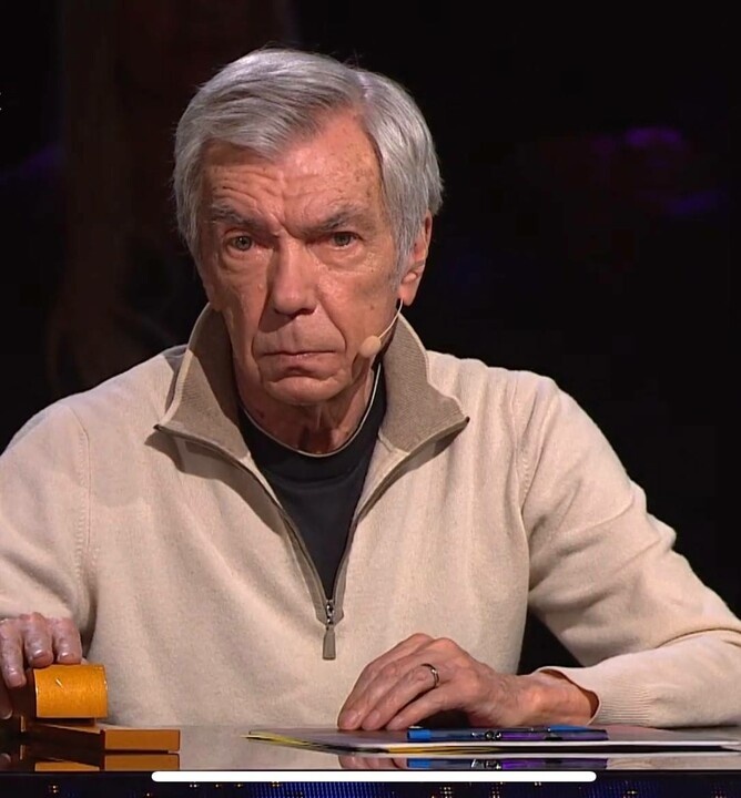 Юрий Николаев