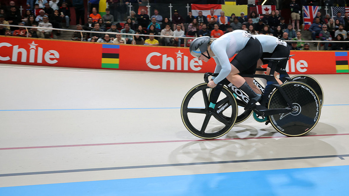    Яна Бурлакова и Алина Лысенко. AFP