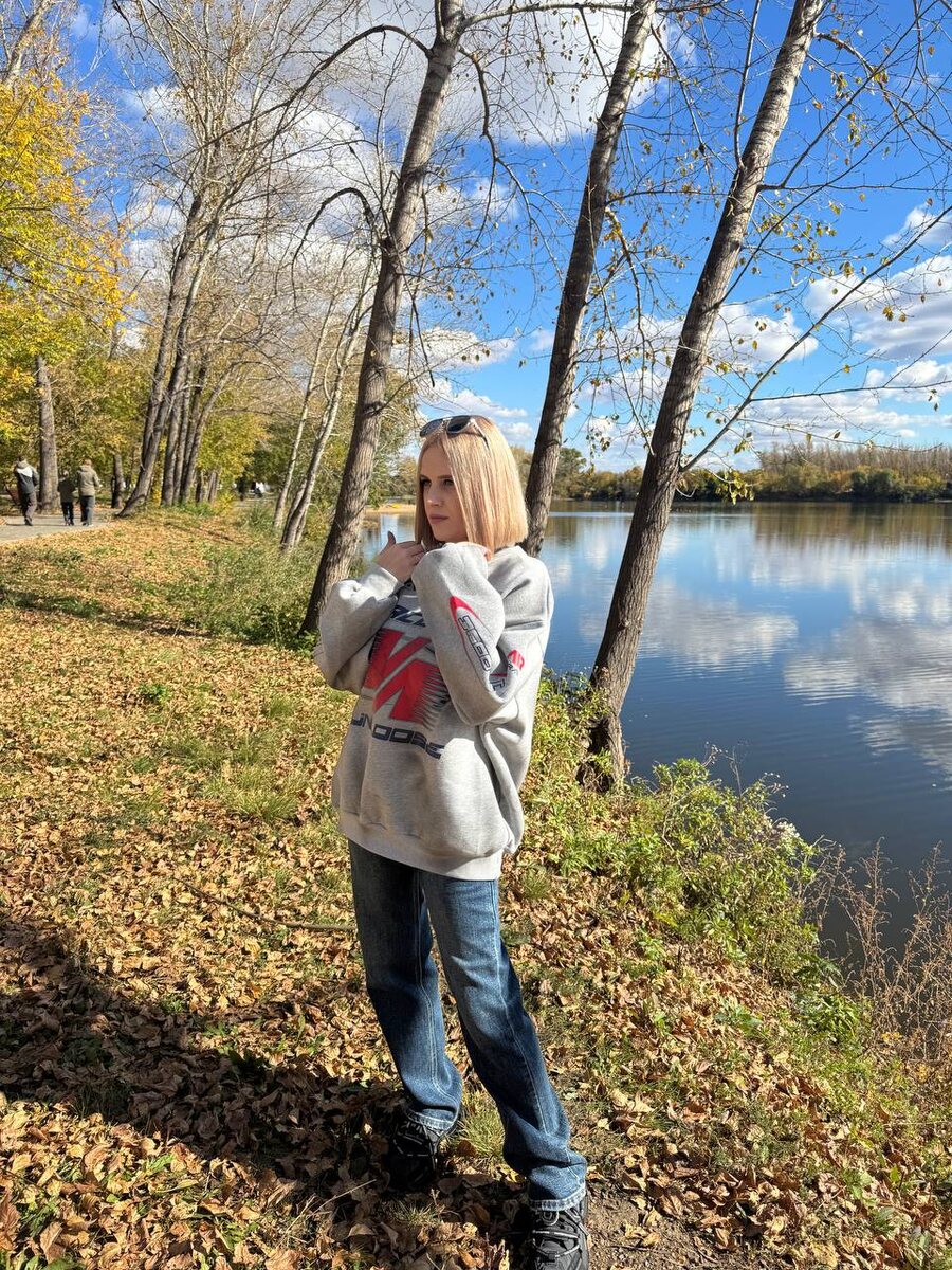 С увлечением парфюмом в жизни произошло много изменений. Одно из них - карэ :) 