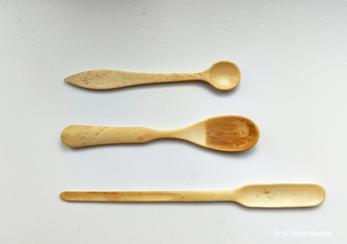 Ложки для соли, горчицы и костного мозга. 