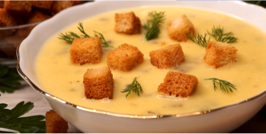 Ещё ни разу не подвел. Получается как в ресторане, но в 3 раза дешевле. Тот самый грибной суп-пюре: от которого сложно отказаться