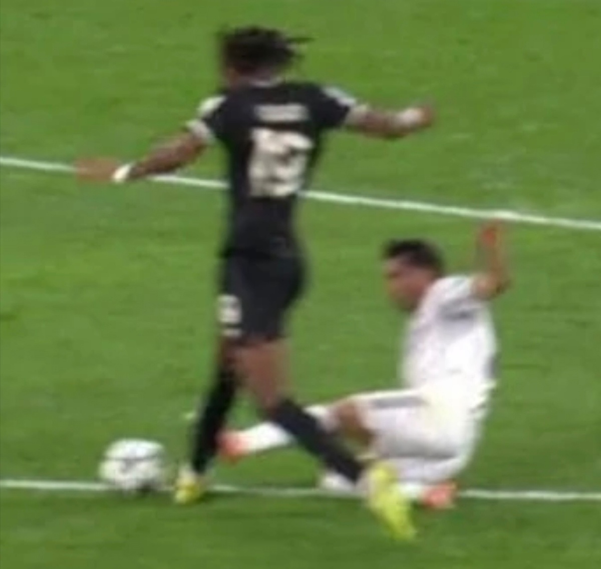 22 октября. Лига чемпионов. Прямая нога от Диаса