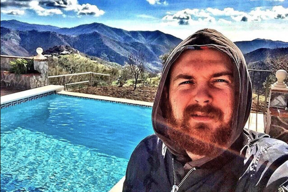    Социальные сети