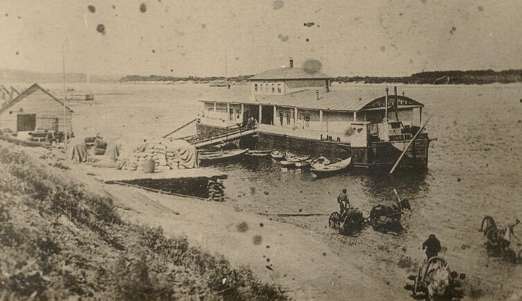    Пристань купца Качкова на Оке в окрестностях Ерахтура Фото: общественное достояние