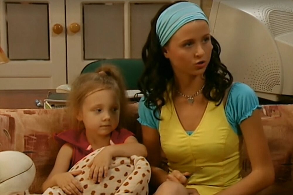  Екатерина Старшова и Мирослава Карпович (слева направо) в сериале 