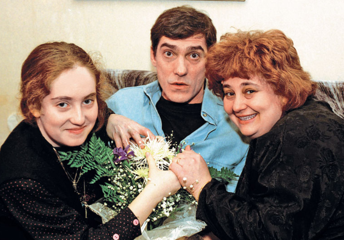 Валерий Гаркалин с женой и дочкой