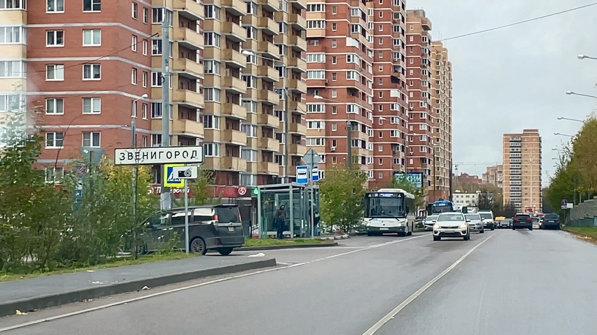 Дорога из Москвы занимает меньше часа, но кажется, что попадаешь в другой ритм.