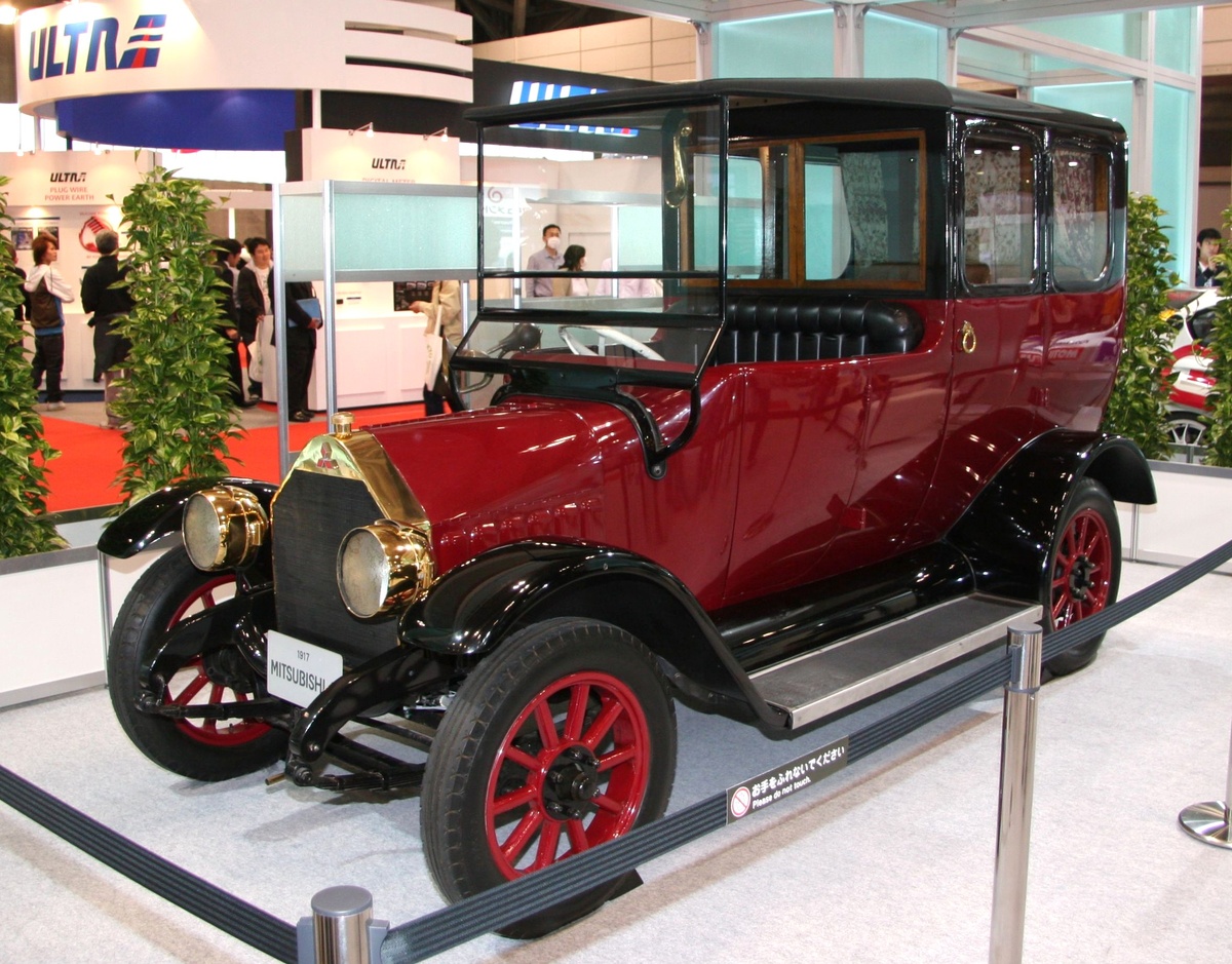 Mitsubishi Model A (1917—1922). Wikimedia Commons